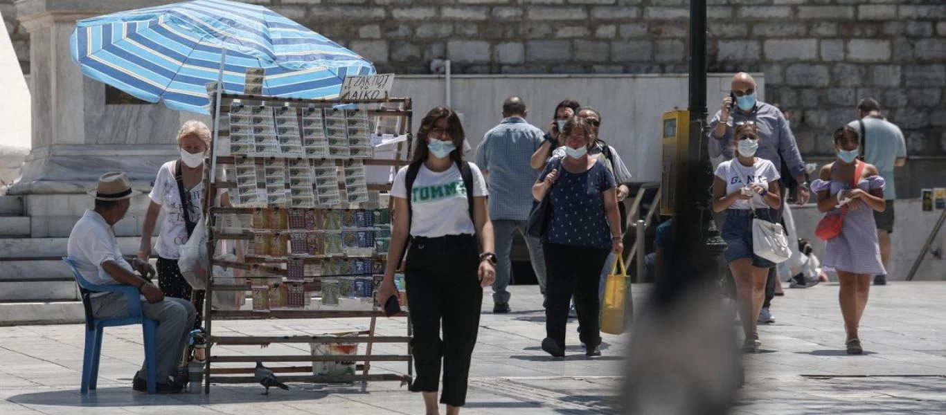 Δεδομένη η επιστροφή της υποχρεωτικής μασκοφορίας: Τα νέα μέτρα που εξετάζονται και τα «παιχνίδια»... με τα χρώματα